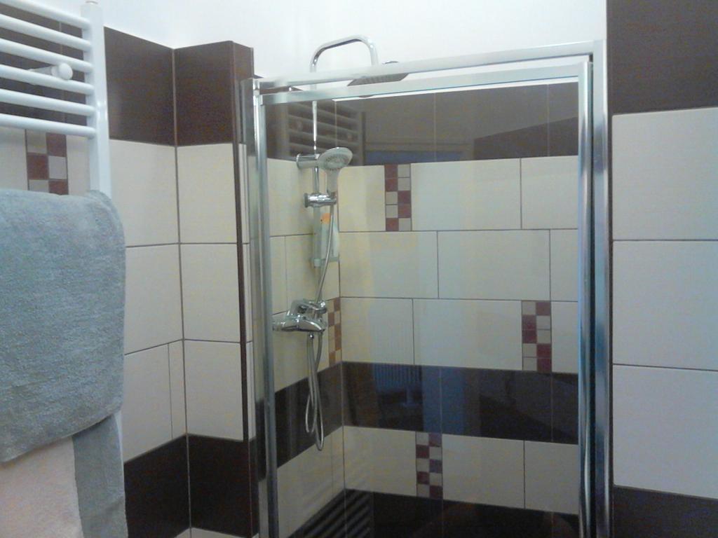 Apartament Next Door